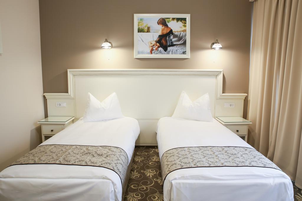 Hotel Montana Vişeu de Sus Zimmer foto