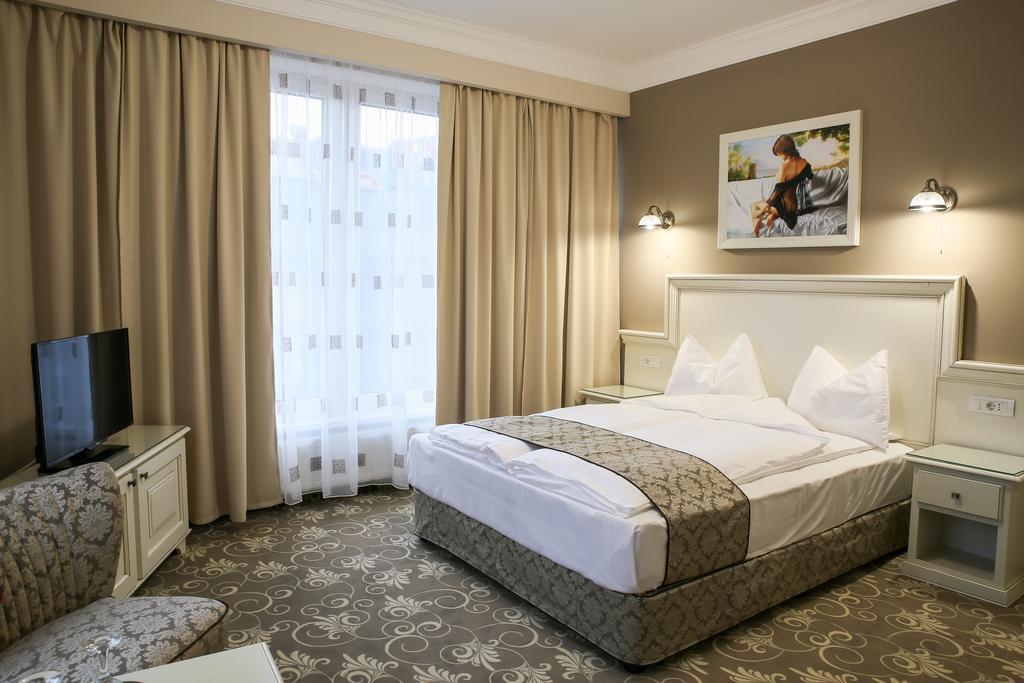 Hotel Montana Vişeu de Sus Zimmer foto